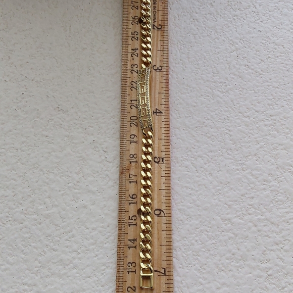 Gold Chain Bracelet - Picture 5 of 5